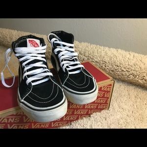 🔥Price on fire🔥 Authentic Sk8-Hi Vans  lowest !